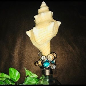 Cool VTG SeaShell Home Decor